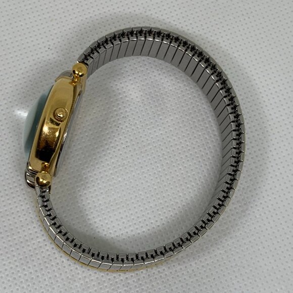 Women’s Vintage Fossil Gold two tone Watch 26mm Roman indices quartz running main image 5